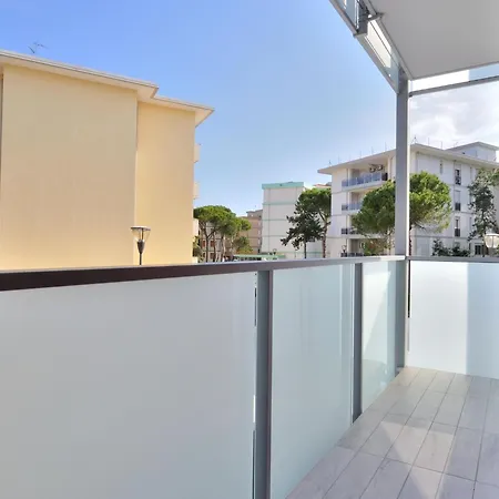 Apartment In Lido Del Sole With Terrace Bibione