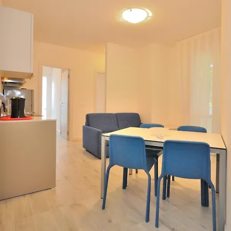 Apartment In Lido Del Sole With Terrace *